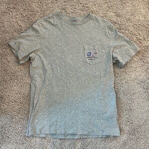 Vineyard Vines gray Washington D.C t-shirt Sz M